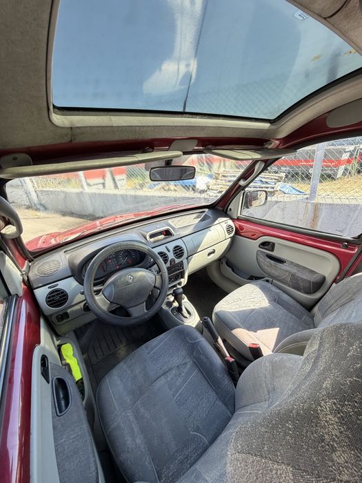 Renault Kangoo 1.4i 75CV Rapid