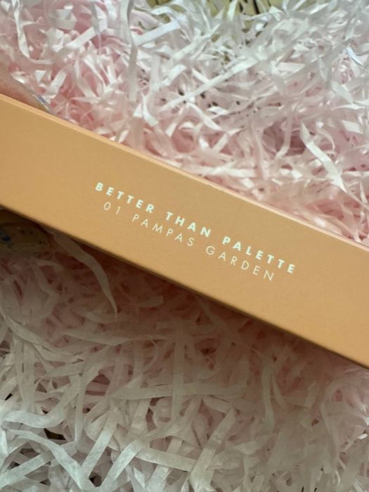 Палетка тіней rom&nd