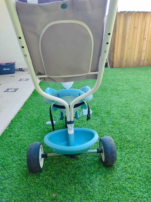 Triciclo para bebé