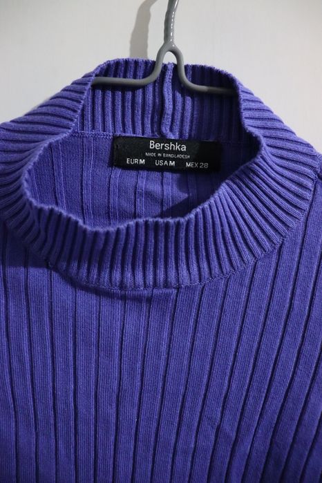 Camisola de gola Bershka