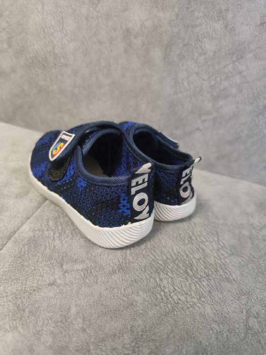 Кеди кросівки тапочки сіточка