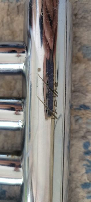 Toalheiro elétrico cromado 200W – fluido interno