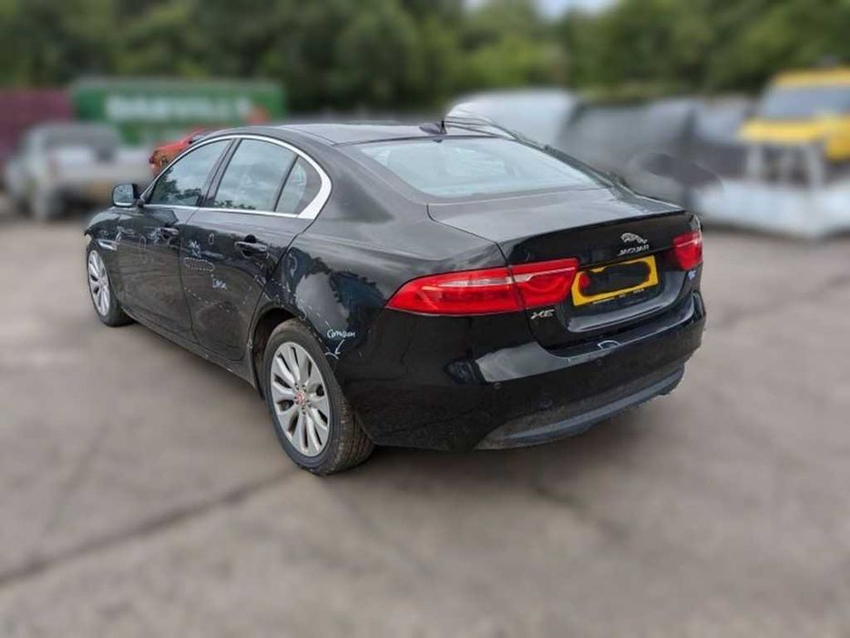 Jaguar XE 2.0D de 2016 (Para Peças)