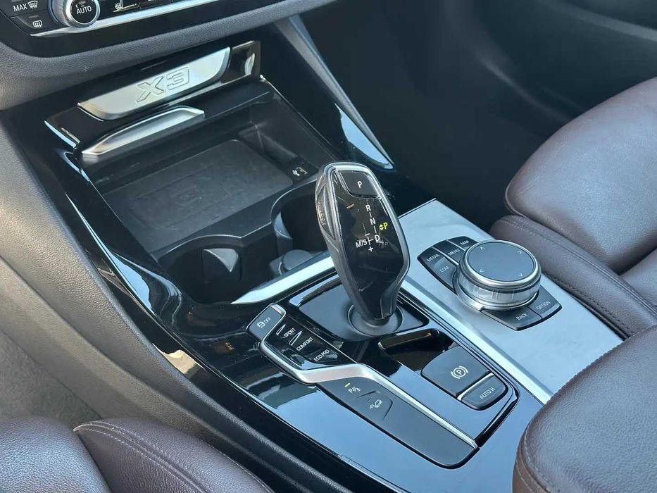 У продажі авто з ЄС BMW X3 30d xdrive Steptronic xLine/LED/Leder/Ambiente/AHK 2018 року.