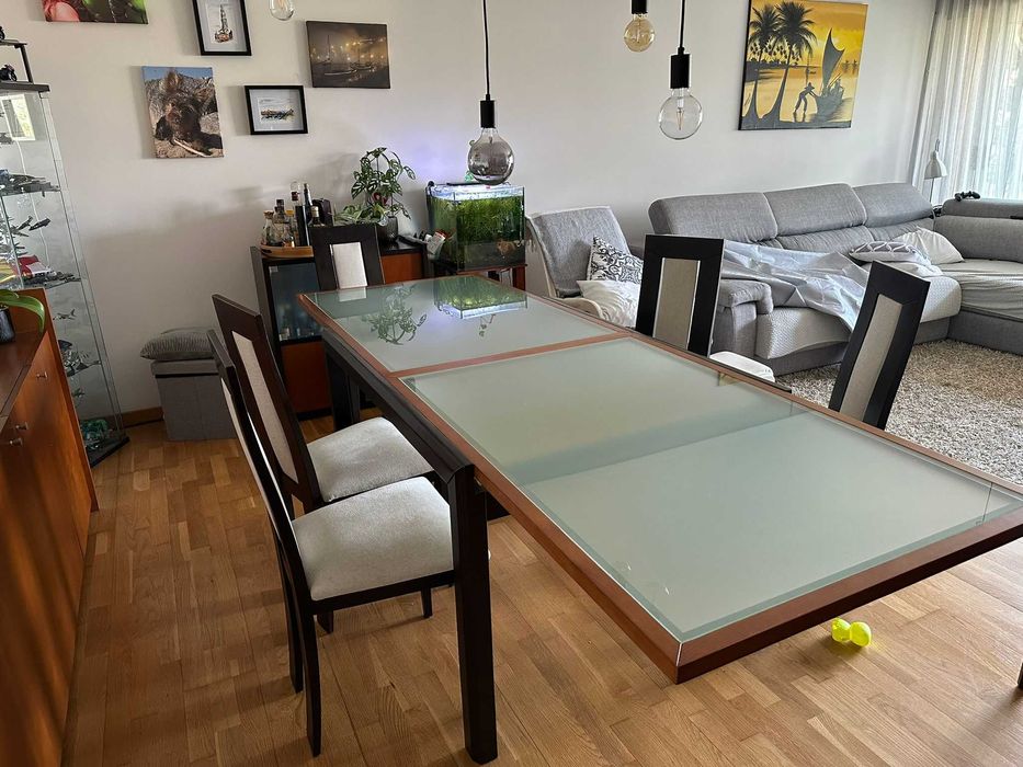 Mesa retangular extensível + 6 cadeiras (Marca ANTARTE)