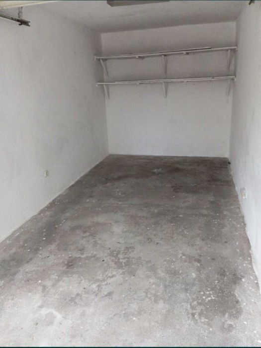 Garagem fechada - Ermesinde