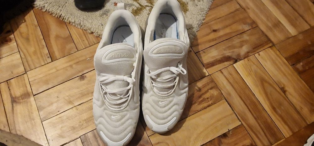 Air Max 720 brancas