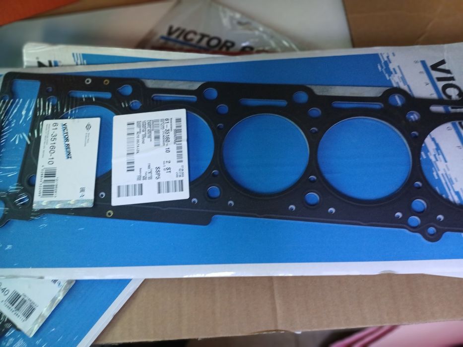 Cabeçote,juntas e pernes novos