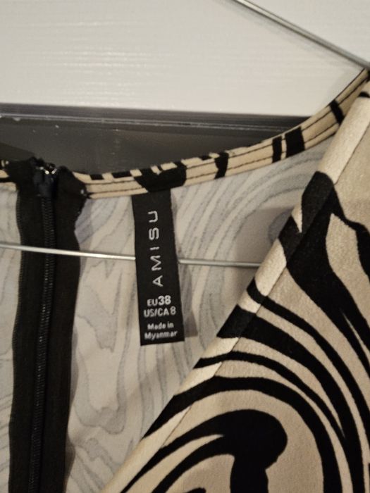 Kombinezon elegancki na imprezę, do pracy