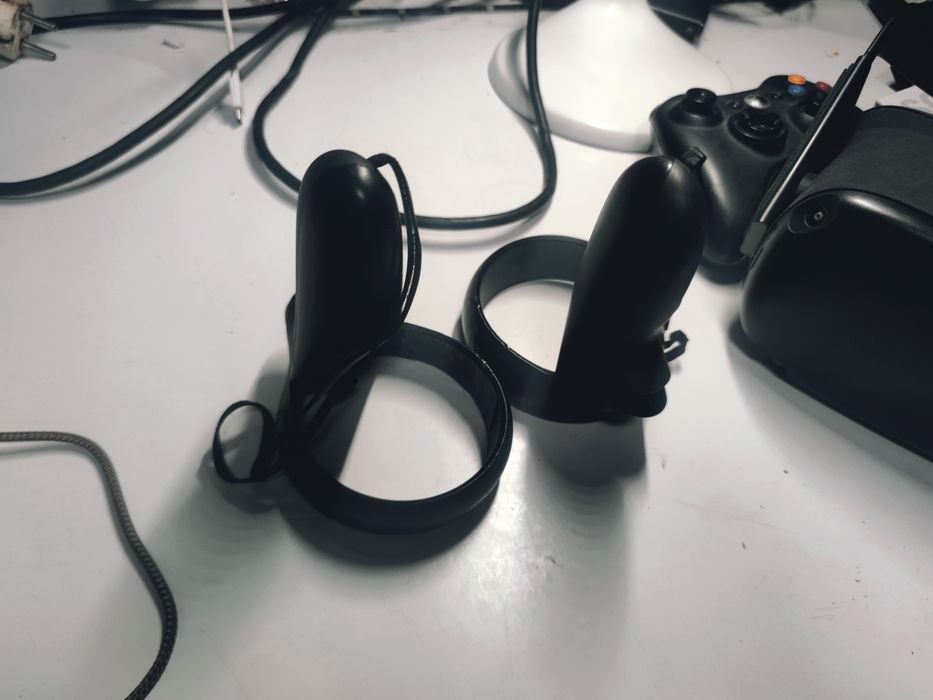 oculus quest 64 - Купити електроніку - Ціни на OLX.ua