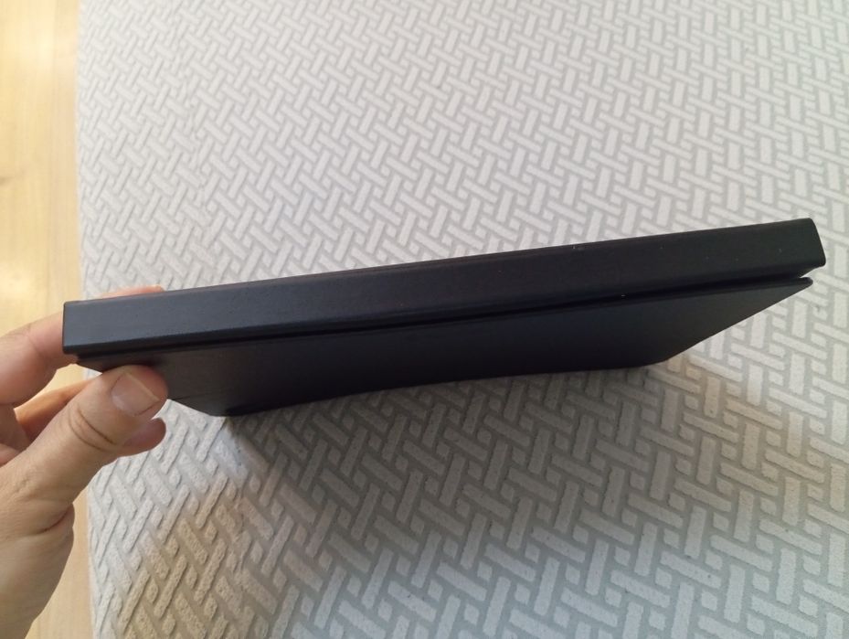 Чохол-клавіатура ZAGG Rugged Messenger для iPad Air 2