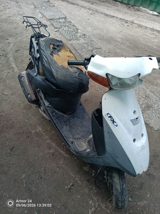 suzuki let's 2 nee