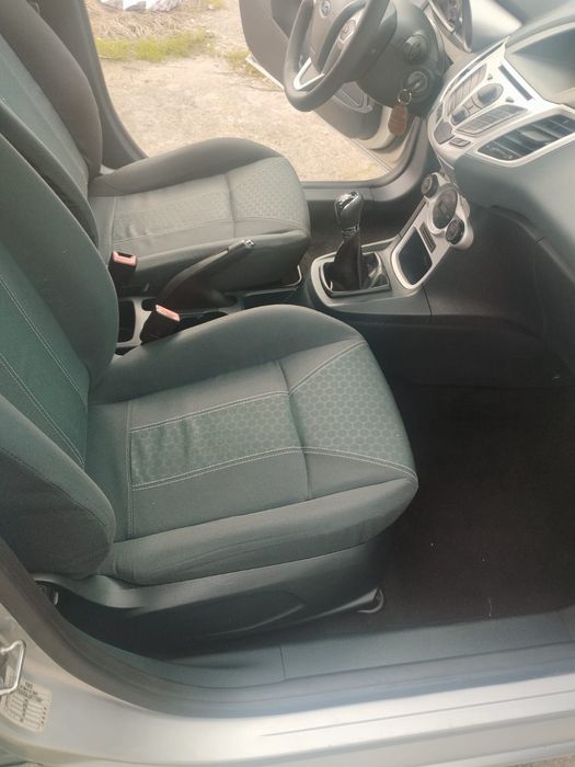 Vendo Ford Fiesta 1.2