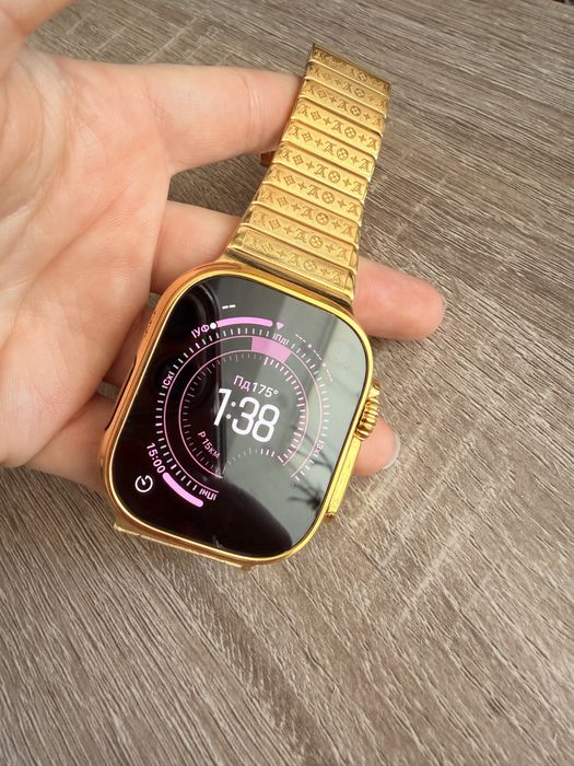 Apple Watch Ultra 2 49mm Titanium (Cellular).