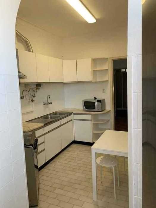 Quarto suíte com varanda metro Olivais Basto