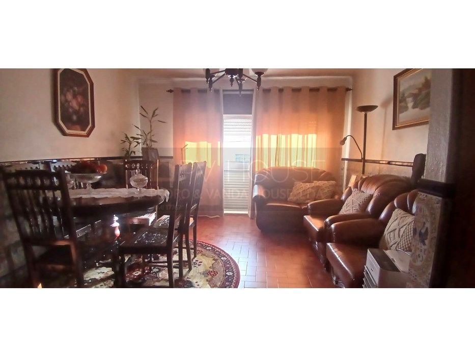 Apartamento T2 | Casal de São Brás - Amadora