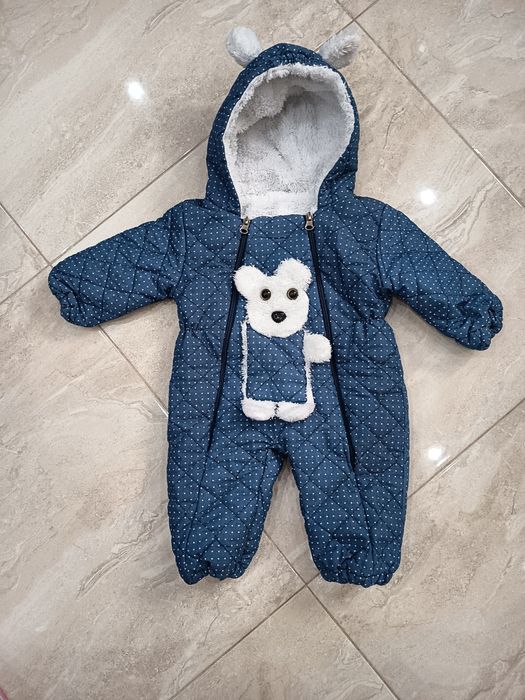 Zimowy kombinezon dziecięcy