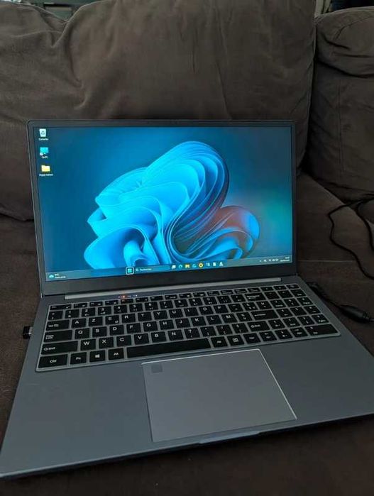 Computador Portátil i9 8950HK CPU @2.90Ghz