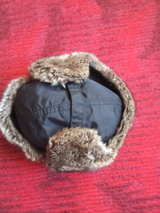 Новая  теплая шапка фирмы Н and M  57размер