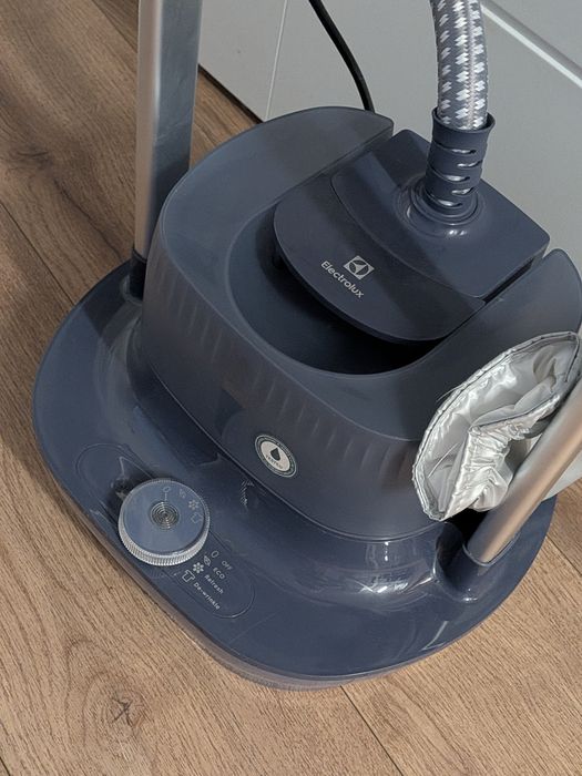 Parownica z deską Electrolux