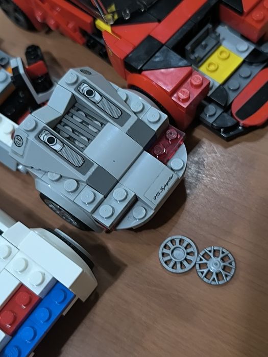 LEGO Speed Champions, Ferrari e Porsche