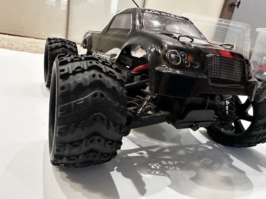 Радіокерована машина Himoto Monster Truck Mastadon Brushed