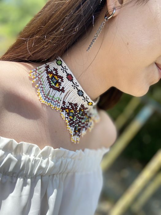 Силянка ,чокер ,гердани з бісеру