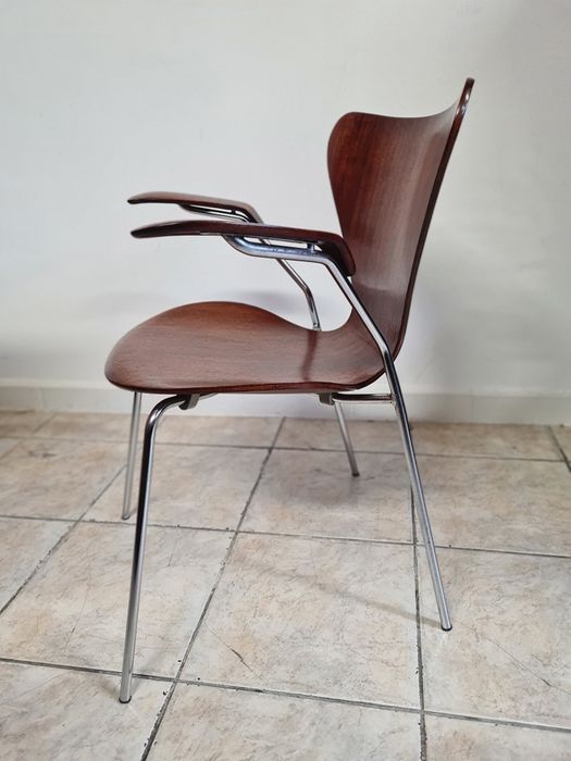 Krzesło proj.Arne Jacobsen model 3107 Fritz Hansen,mid century