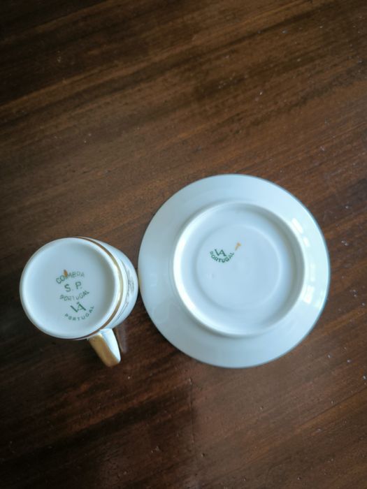 2 chávenas (vista alegre/Macau)