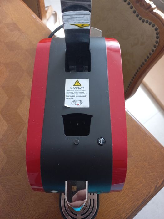 Zaparzacz ekspres na kapsułki  do kawy i herbaty Tealounge Tekane