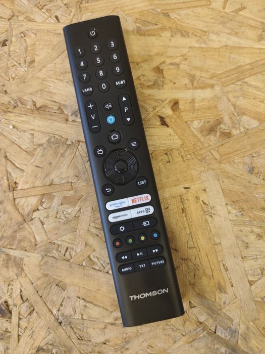 Orginalny nowy pilot do Telewizora Thompson