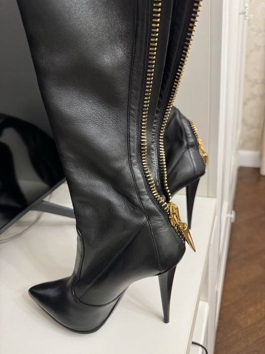 Чоботи панчохи шкіряні ітвлійські