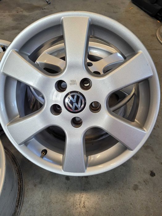 Felgi aluminiowe r 16 5x 112 volkswagen