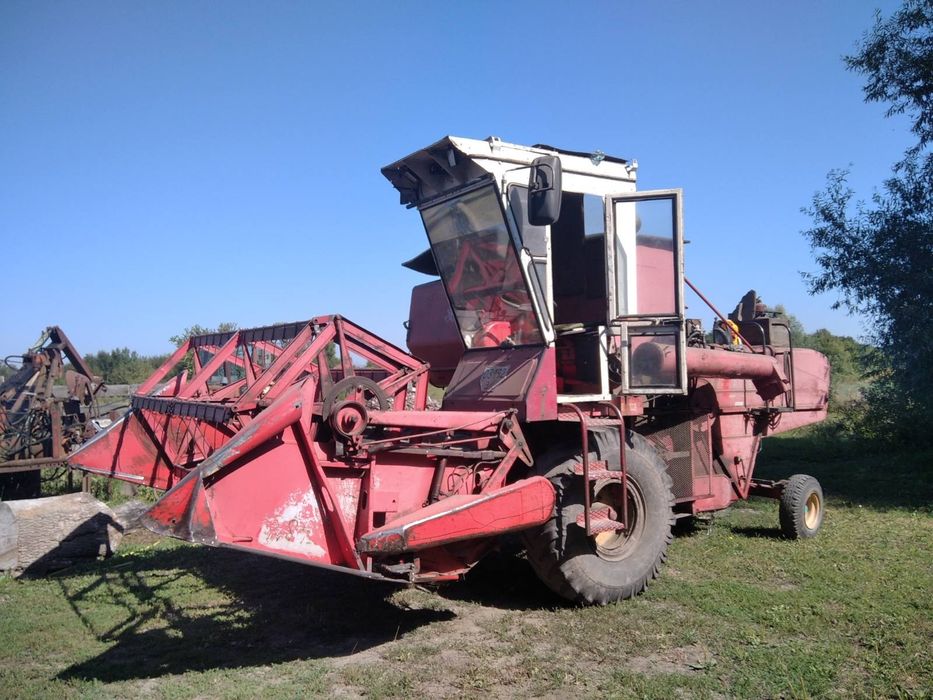 Продам комбайн Фергюсон