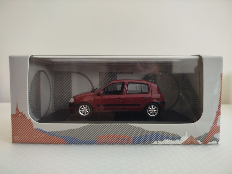 Miniatura Renault Clio II Edição Limitada 1/43 Nova