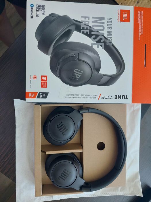 Бездротові навушники JBL Tune 770NC Black (JBLT770NCBLK)