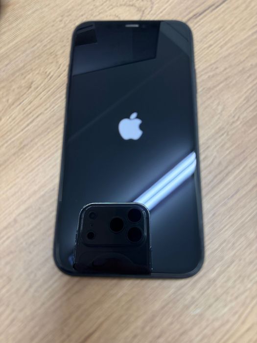 iPhone 11 128gb 75% baterii