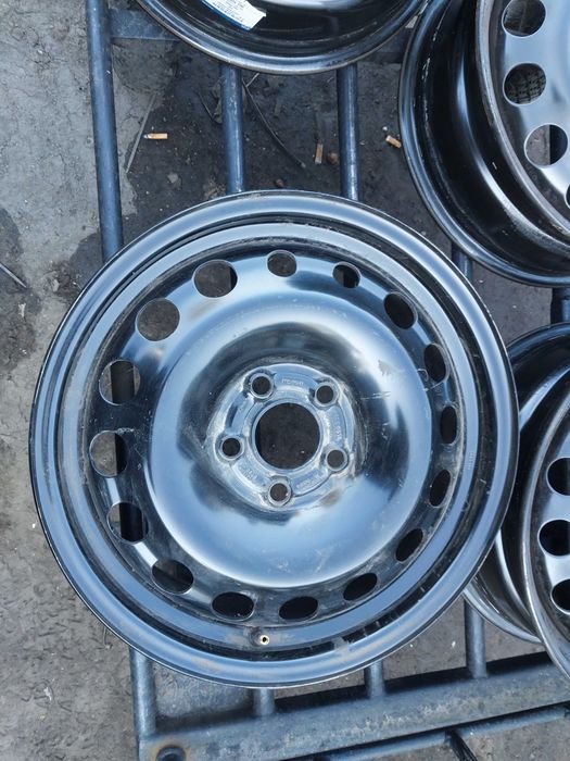 Felgi stalowe 16 5x108 Ford Volvo Montaż Komplet