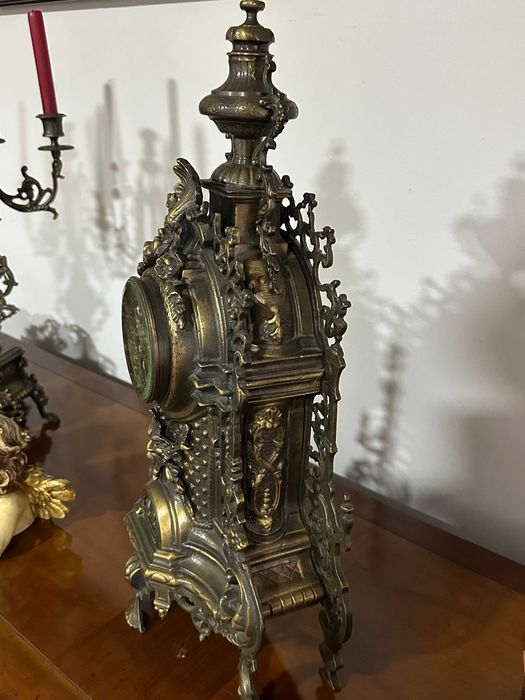 Relógio em cobre