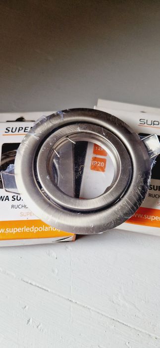Oprawa sufitowa led ruchoma srebrna