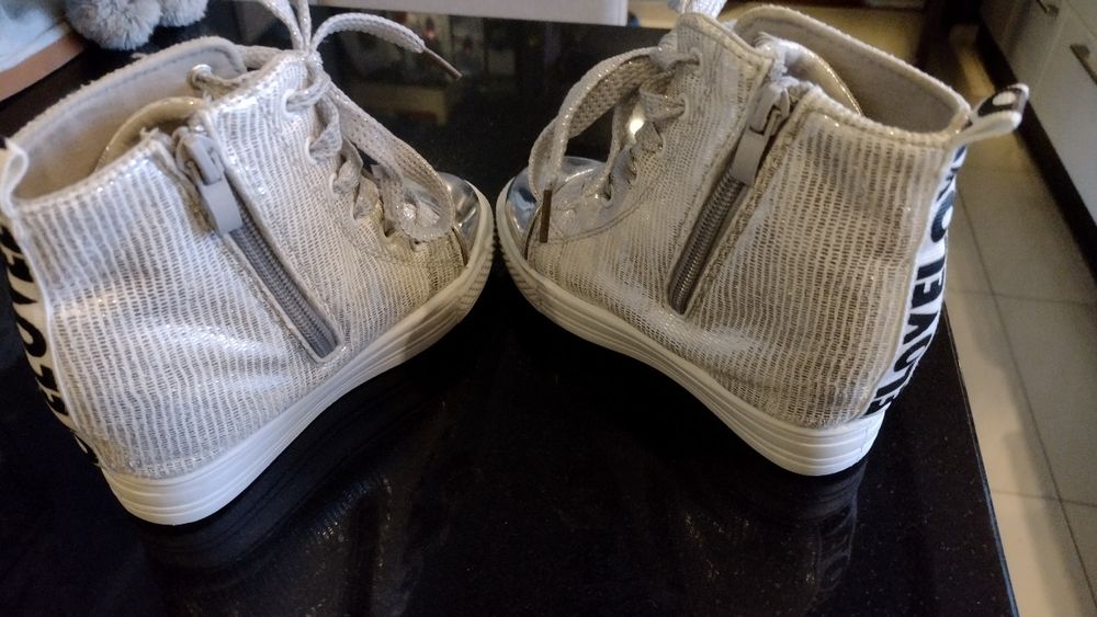 Buty botki srebrne r.30