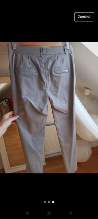 Beżowe eleganckie spodnie cygaretki