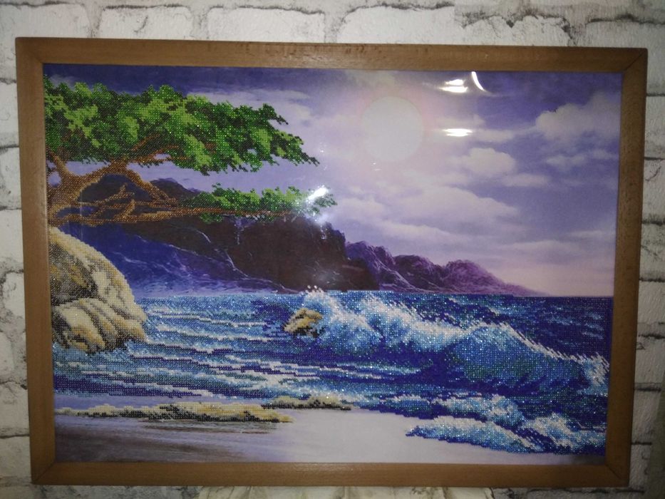 Картина вышитая бисером 