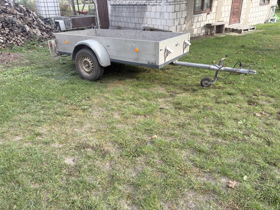 Przyczepka samochodowa Schraml 650 kg 245x123 cm aluminiowe burty