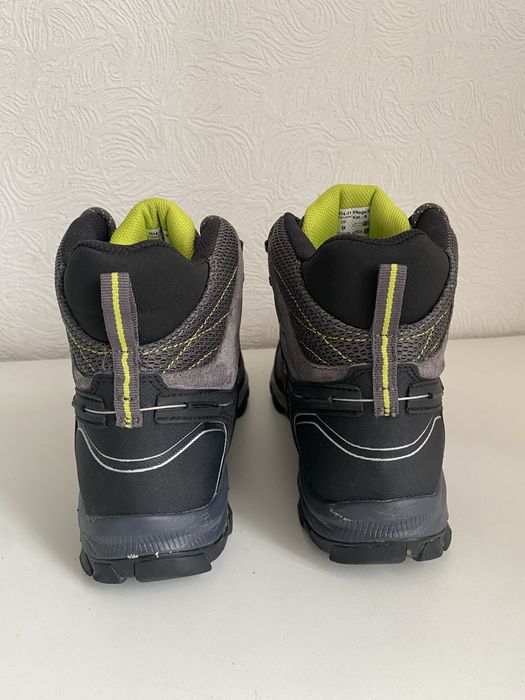 Ботинки кожаные Meindl Gore-tex  Размер 43 - 28 см