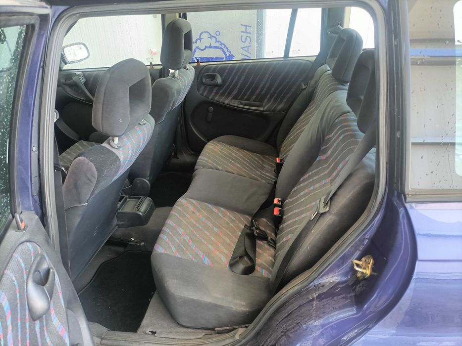 Astra caravan sport 1995 1.7 TD foto 2
