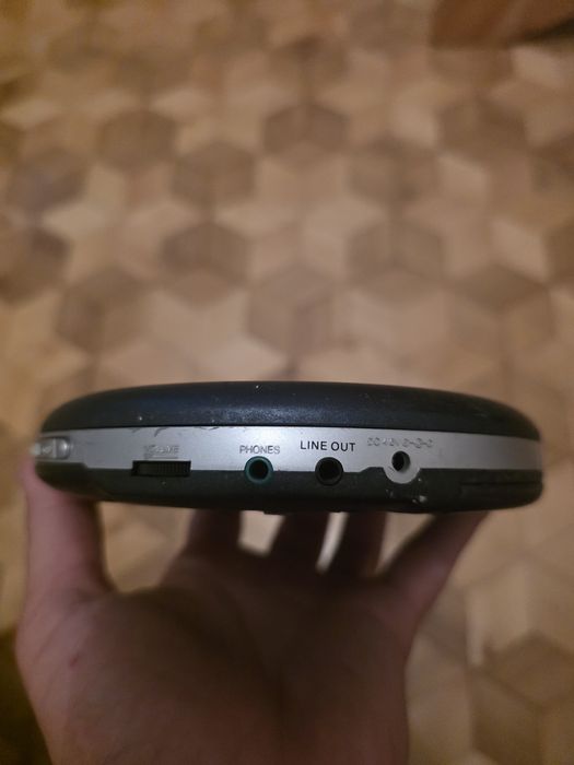 Przenośny odtwarzacz CD / MP3 Discman Proline DM2145MP3 retro y2k