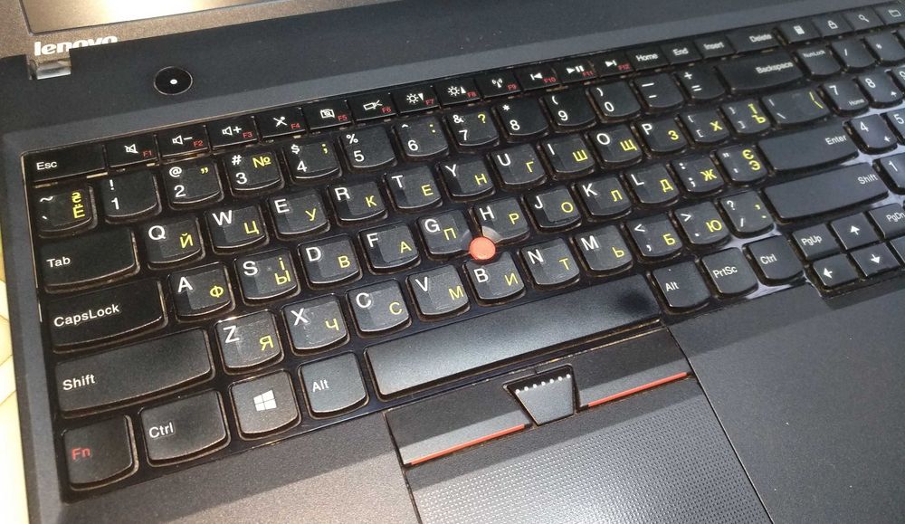 Lenovo ThinkPad E545 — A6-5350M, 8ГБ RAM, SSD 240ГБ, 15.6