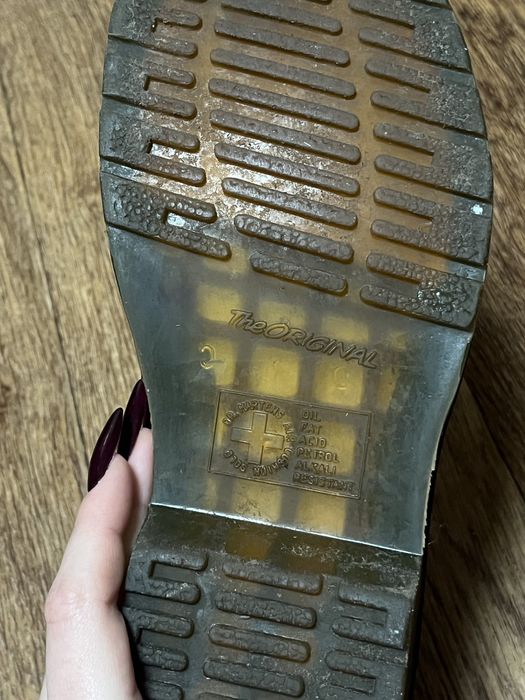 Челсі від Dr.Martens