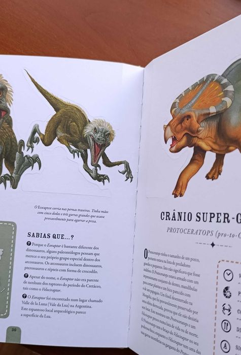 O Mundo Assustador dos Dinossauros - Pat Jacobs - portes incluídos